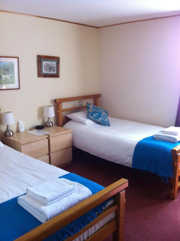Bed and Breakfast The Leaking Well à Dunhampton Chambre photo